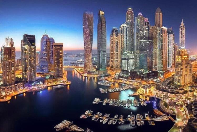 Royal Marina Inn Dubai Exterior photo
